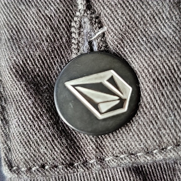 Volcom Corpo Class Flat Front Shorts Charcoal Gray Size 34 - Picture 13 of 16